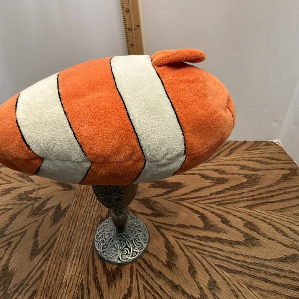 2015 Kohl's Cares Clown Fish 14